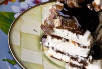 Twix Ice Cream Sandwich Cake Recipe: No-Bake Chocolate Caramel Dessert