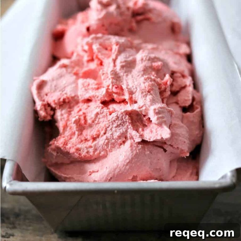 Creamy 3-Ingredient Strawberry Ice Cream Recipe 12 featured 16526