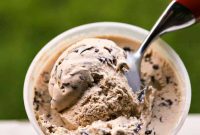 Vanilla Latte Stracciatella Gelato Recipe: Creamy Coffee Chocolate Chip