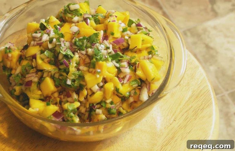 Fresh Mango Salsa Recipe with Lime and Cilantro 15 featured 1705