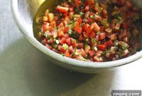 Fresh No-Cook Tomato and Basil Pasta Sauce Recipe