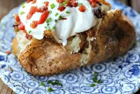 Perfectly Crispy Baked Potato: Foolproof Oven Method