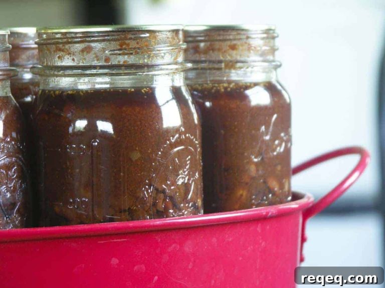 Copycat El Pollo Loco BBQ Black Beans (Canned Barbecue Beans) 9 featured 3930