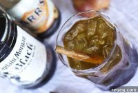 Dark & Stormy Orchard Cocktail: Spice Up Your Holiday Gatherings