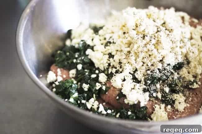 Spinach and Feta Turkey Burger Recipe for Juicy Flavor 5 Mixture for Spinach Feta Turkey Burger | www.foodiewithfamily.com