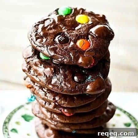 Flourless M&M Brownie Cookies #GlutenFree #Cookies