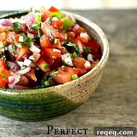 Fresh Pico de Gallo Recipe: Classic Mexican Salsa with Tomatoes 3 Perfet Pico de gallo #Mexicanfood #condiment #fresh