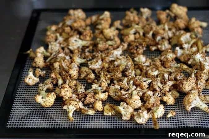 Chili Lime Cauliflower Popcorn Recipes & Snack Ideas 4 Making Cauliflower Popcorn. It might be grain-free, gluten-free, vegan, and paleo, but it's awesome!