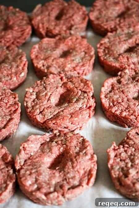 How to Make and Freeze Burger Patties for Perfect Grilling 4 Make Your Own Frozen Patties for Grilling Hamburgers. #Lifehack foodiewithfamily.com