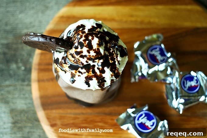 Peppermint Patty Milkshake Recipe: Creamy Mint Chocolate Shake 3 Peppermint Patty Milkshake