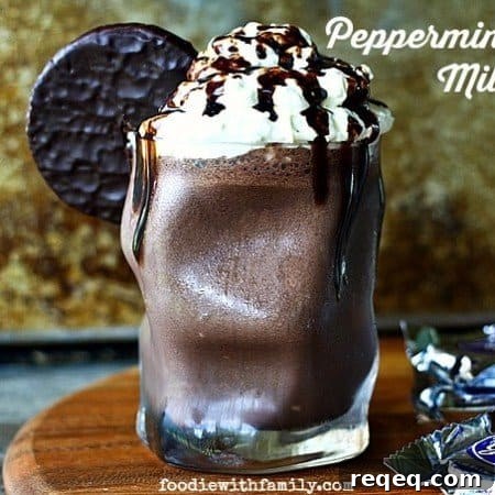 Peppermint Patty Milkshake Recipe: Creamy Mint Chocolate Shake 5 Cool, chocolatey, Peppermint Patty Milkshake
