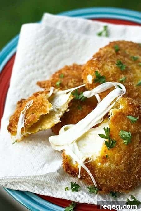 Crispy Mozzarella Steak Sandwiches with Gooey Melted Cheese 4 Crispy, Gooey, Fresh Mozzarella Steaks from foodiewithfamily.com #FreezerFriendly #MakeAheadMondays