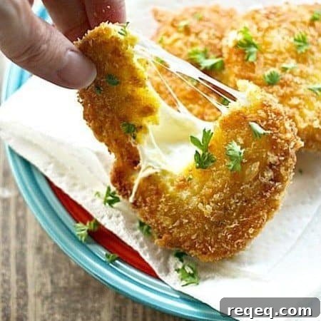 Crispy Mozzarella Steak Sandwiches with Gooey Melted Cheese 7 Crispy, Gooey, Fresh Mozzarella Steaks from foodiewithfamily.com #FreezerFriendly #MakeAheadMondays