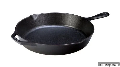 Kitchen Must-Have Item #13: Cast-Iron Skillet from foodiewithfamily.com