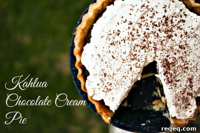 Kahlúa Chocolate Cream Pie Recipe — Decadent Coffee-Liqueur Dessert 2 Kahlua Chocolate Cream Pie