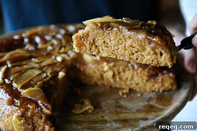Maple Apple Upside Down Skillet Cake from foodiewithfamily.com #Vegan