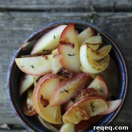 Skillet Bacon with Caramelized Apples and Onions 5 Bacon Fried Apples and Onions