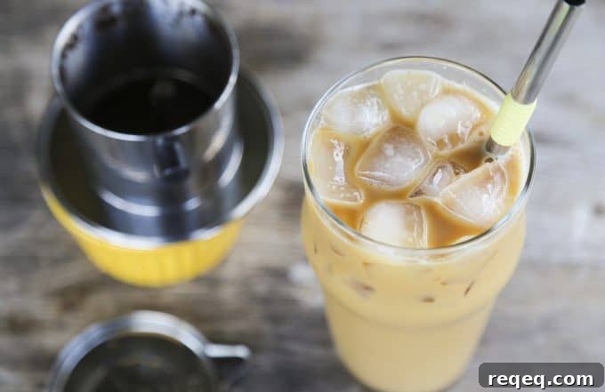 Authentic Vietnamese Iced Coffee Recipe (Cà Phê Sữa Đá) 4 How to Make Vietnamese Iced Coffee with foodiewithfamily
