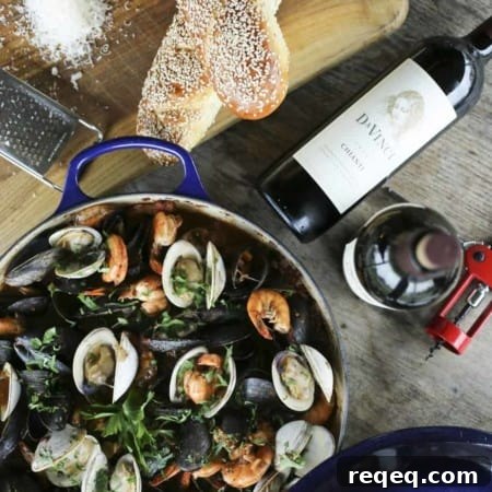 Cioppino - Italian Seafood Stew