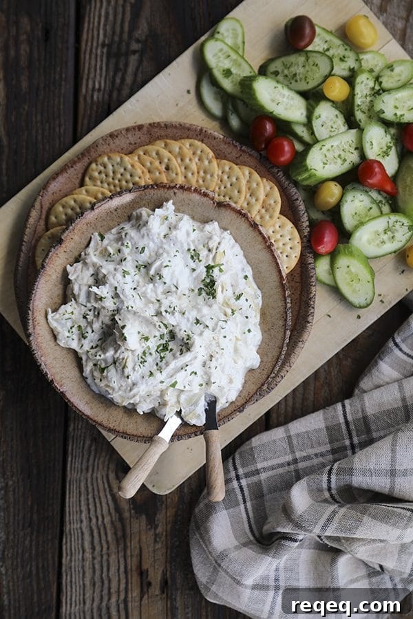 Roasted Garlic and Artichoke Goat Cheese Fondue Bowl 5 Warm, garlicky goat cheese fondue with tender pieces of marinated artichoke heart is perfectly dippable for crackers, vegetables, crusty bread, and pretzels, but it isn’t just a one-trick pony... When it’s room temperature or cold, it makes the most incredible spread for sandwiches.