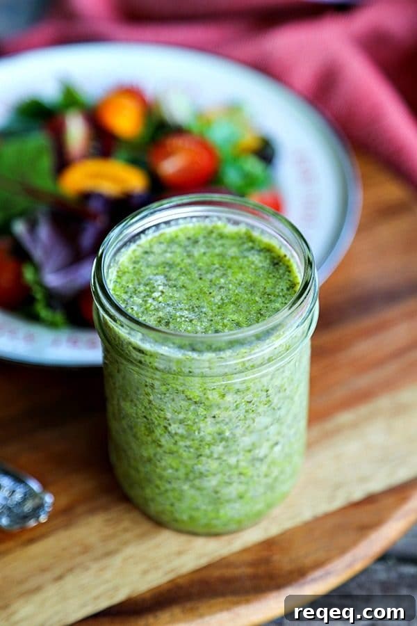 Quick 3-Ingredient Pesto Vinaigrette Dressing Recipe 2 3-Ingredient Pesto Vinaigrette - fresh basil, garlic and parmesan