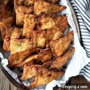 Crispy Crab Rangoon Recipe: Creamy Crab Wontons for Parties 6 Crispy, crunchy wontons stuffed with an irresistible filling of cream cheese, crab meat, savoury bacon, and zingy horseradish make this a great twist on the classic Crab Rangoon.