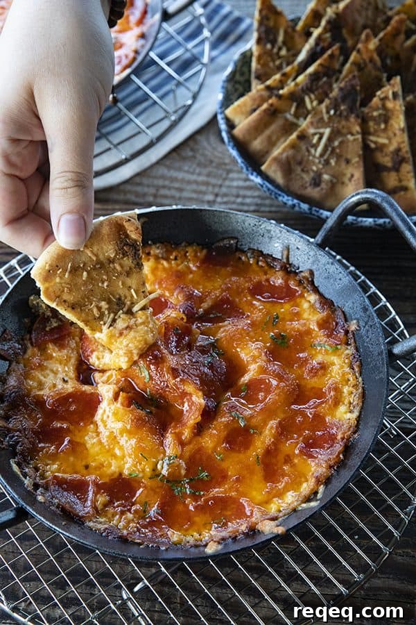 Creamy Baked Pizza Dip with Sausage and Mozzarella 3 Pizza Dip a.k.a. crustless pizza