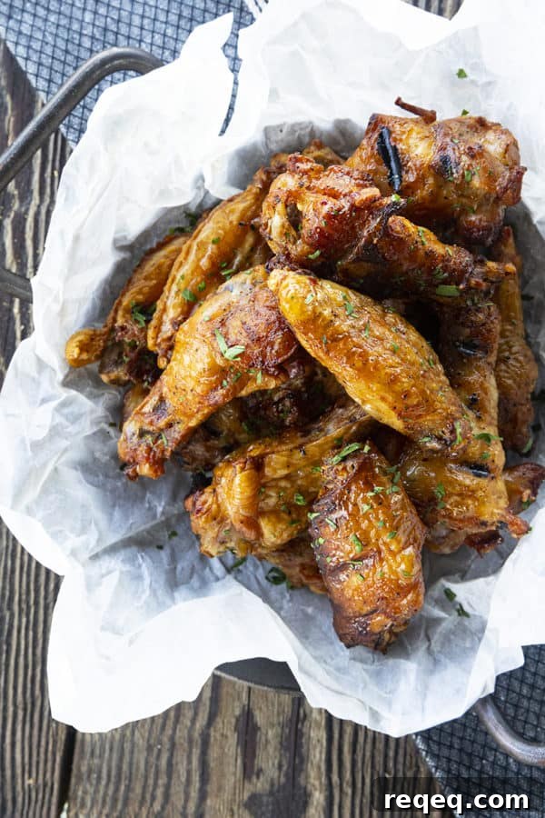 Crispy Smoked Chicken Wings Recipe for Juicy, Flavorful Results 2 Smoky, crispy-skinned, and flavourful, these irresistible crispy smoked chicken wings are as simple to make as they are easy to eat.