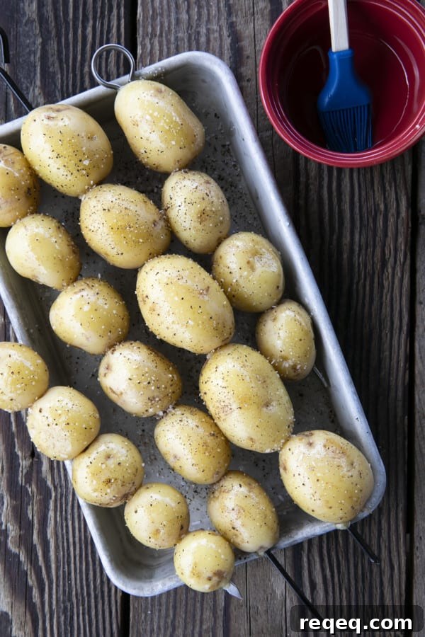 Crispy Grilled Potatoes with Garlic and Herbs 6 u're going to love this amazing Grilled Potatoes recipe; a simple recipe for a delicious side dish so good and so easy to make that they just might make you shelve your other potato recipes for the summer months.