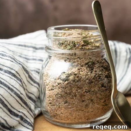A little sprinkle of this magical pizza seasoning fairy dust makes every pizza better, and happily it takes 5 minutes to toss together. Having a jar of this homemade pizza seasoning recipe on hand is non-negotiable. Whether you’re crafting homemade pizzas or gussying up a frozen pizza, this homemade seasoning blend elevates everything. Don’t stop at pizza, though; sprinkle it on popcorn, pasta, and more!