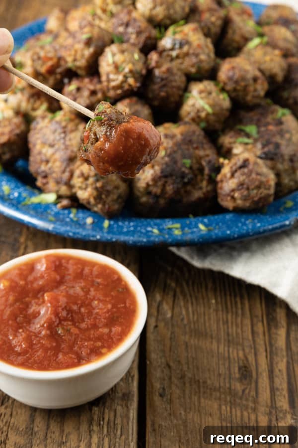 Gluten-Free Italian Meatballs Recipe for Tender, Flavorful Meatballs 6 These easy gluten free meatballs are so succulent and savoury with a texture so perfect, you’ll judge all other meatballs by them! Whether you serve them with spaghetti sauce, turn them into Swedish meatballs, tuck them in the best meatball subs, or serve them on toothpicks as an appetizer, you’ll never miss the gluten!