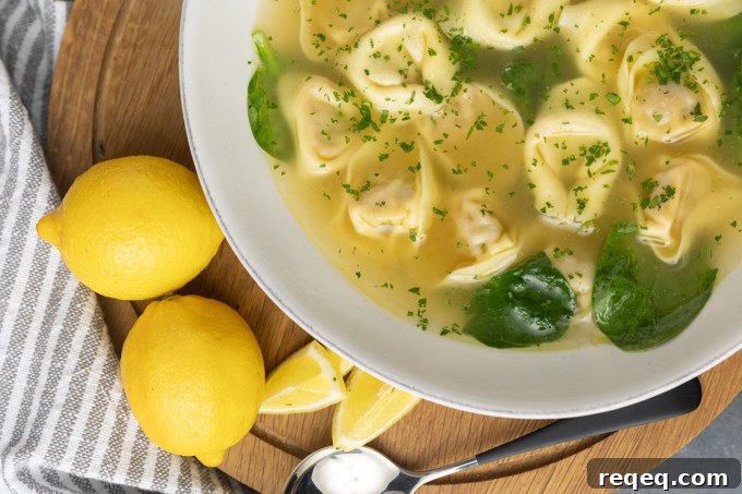 Tortellini in Brodo: Classic Italian Tortellini Soup Recipe 4 Close-up of tortelloni and tortellini