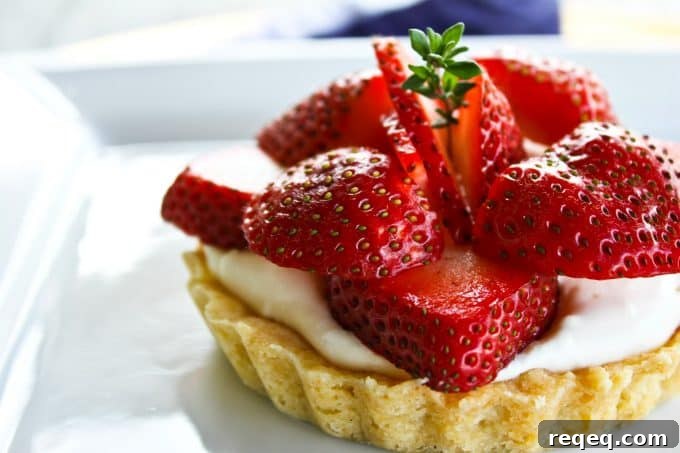 Brown Sugar Strawberry & Cream Tartlets: Easy Decadent Dessert 2 Sweet spring perfection with Brown Sugar Strawberries and Cream Tartlets